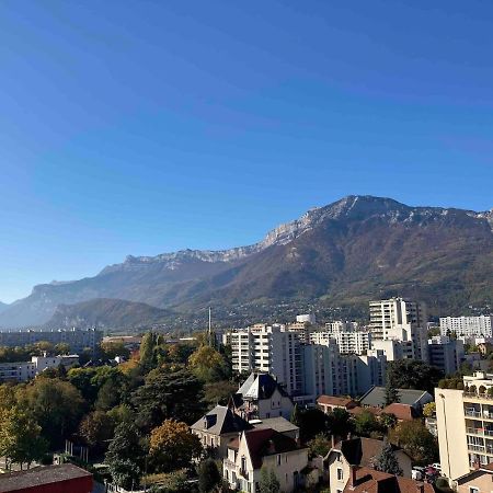 2 Terrasses Vue A 360 Sur Les Montagnes Grenoble Exterior photo
